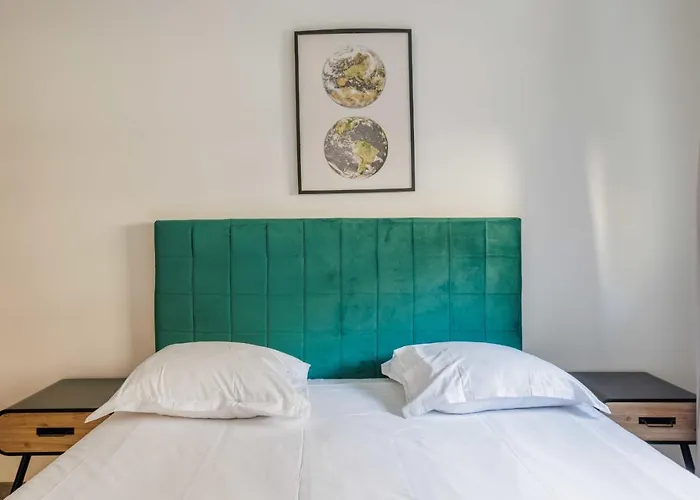 Flat Cosy-1Br-4P- Levallois Anatole France